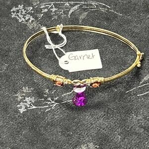 beautiful 925 silver Garnet bangle bracelet-2.5in Diameter